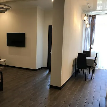 Apartapent On Francuskom Bulvare 26 *
